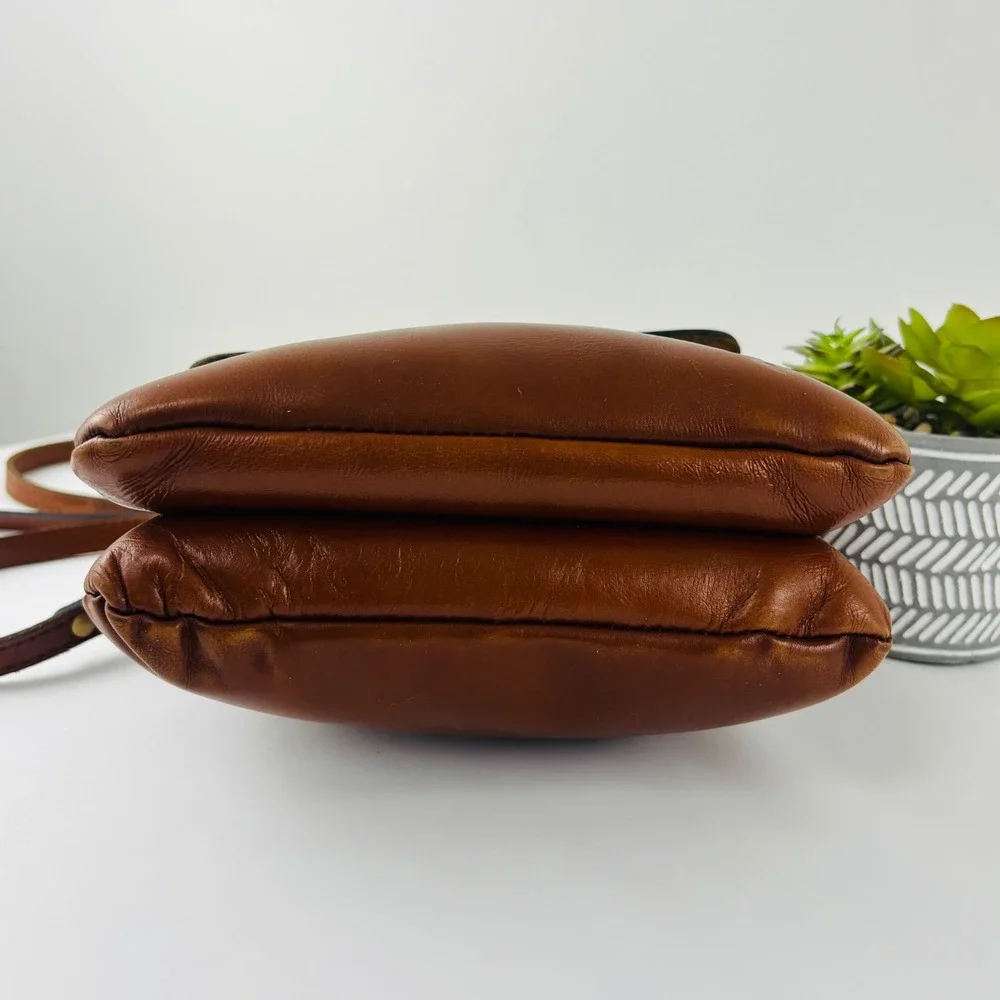 Patricia Nash Tan Leather Crossbody Bag Flap Multi Compartment Brown